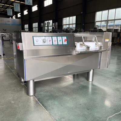 Thermal Processing Industrial Electric Automatic Commercial Cube Meat Dicer 1480x800x980mm