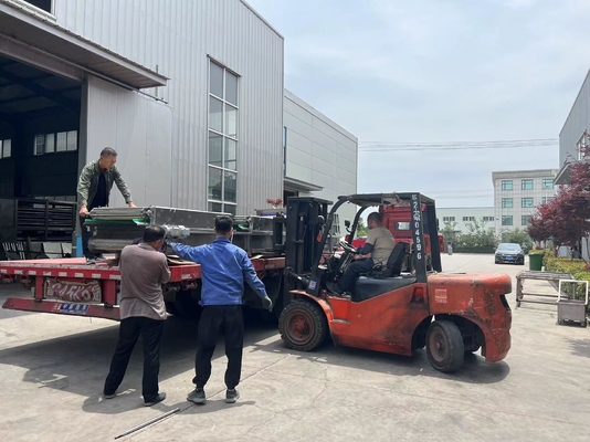 Industrial Tomato Paste Electric Making Machine with CE Approval and 380V Voltage